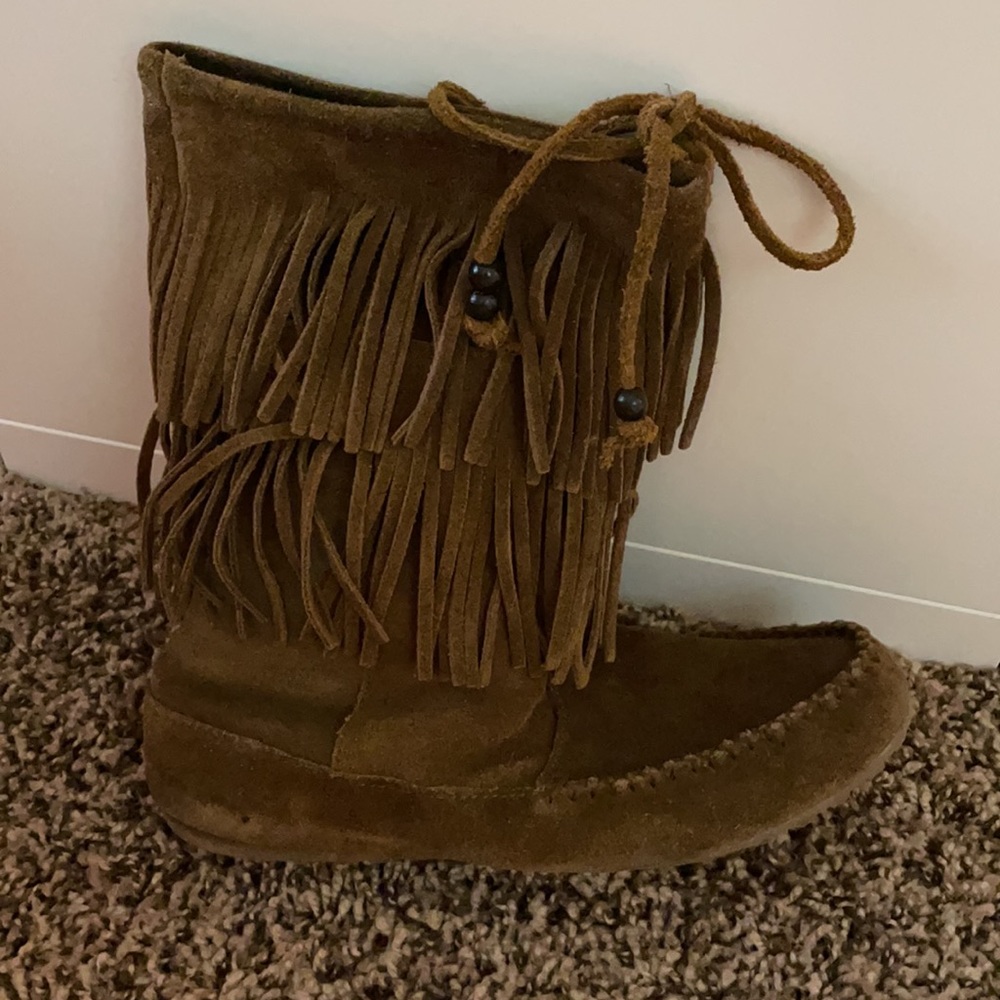 Minnetonka 2 Layer Fringe Boot - image 3